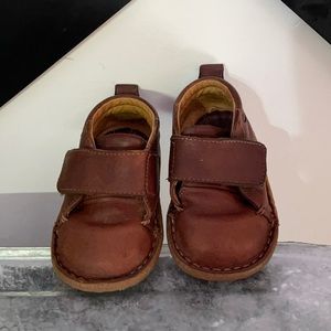 Born Leather Walking Shoe Size 3